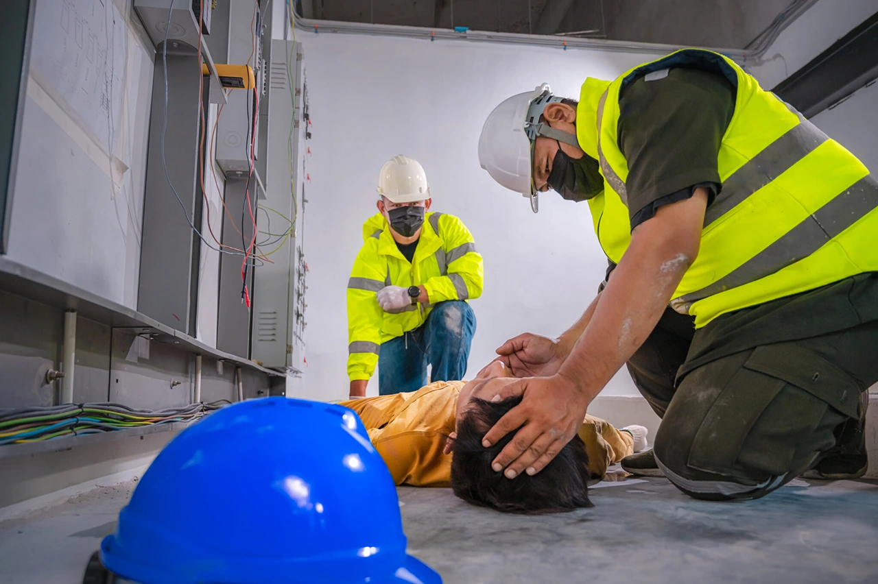 Low Voltage Rescue Training Adelaide practical electrical rescue and CPR course
